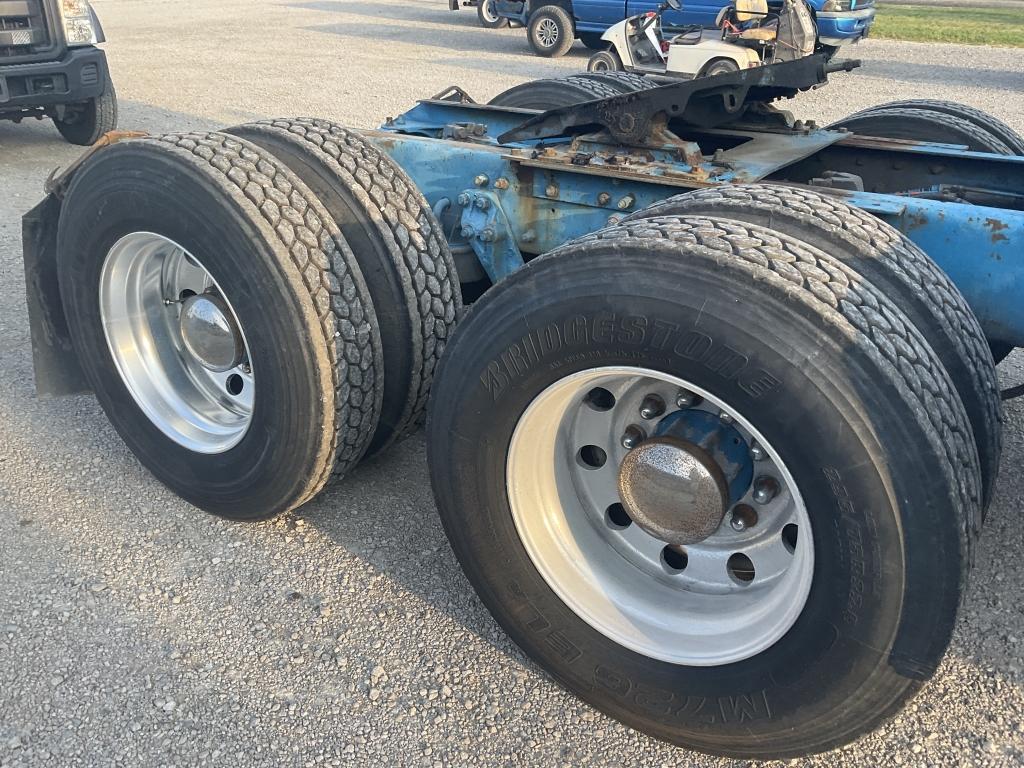 1999 Kenworth T600 Daycab