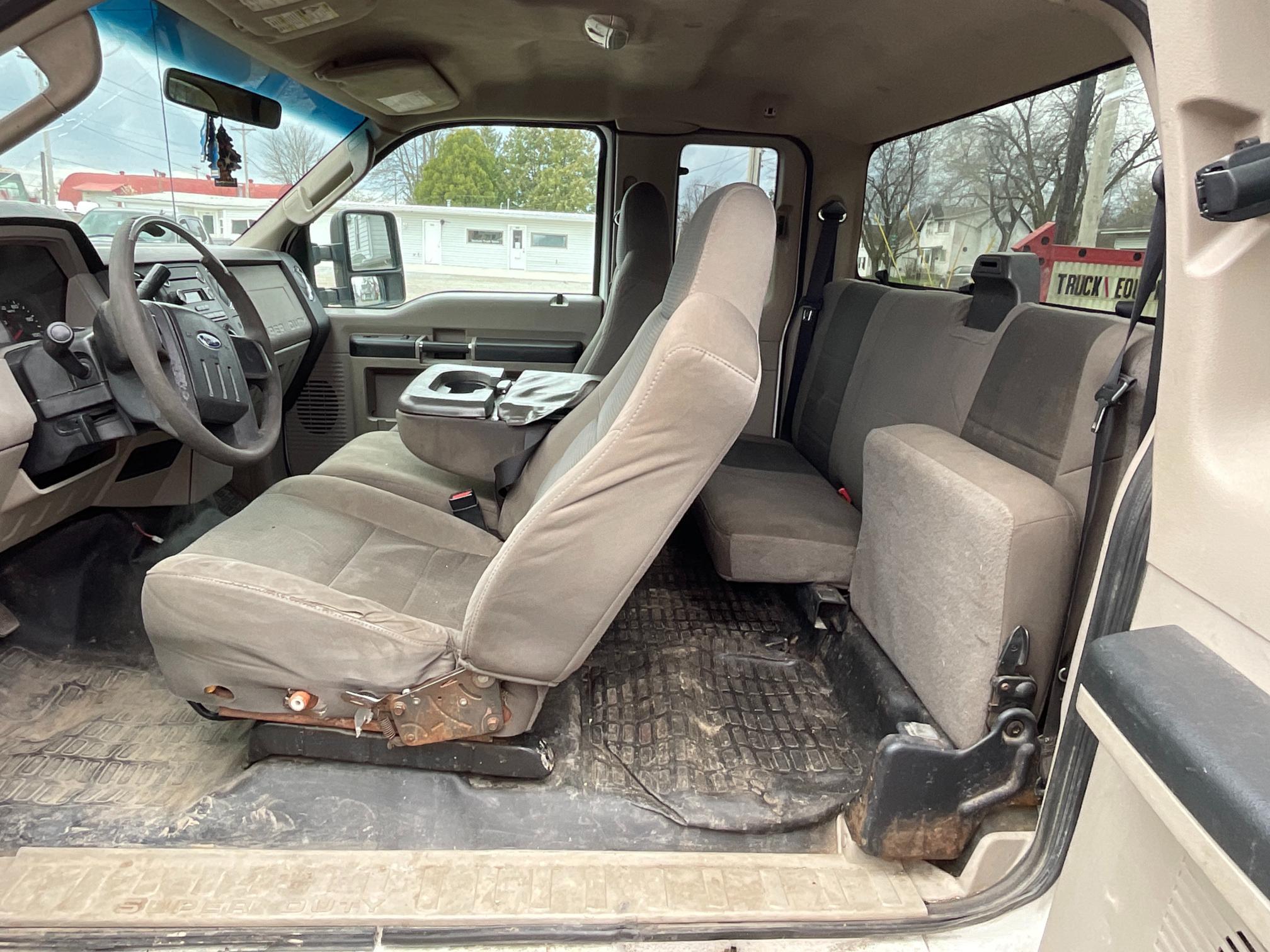 2010 Ford F250 Cab & Chassis