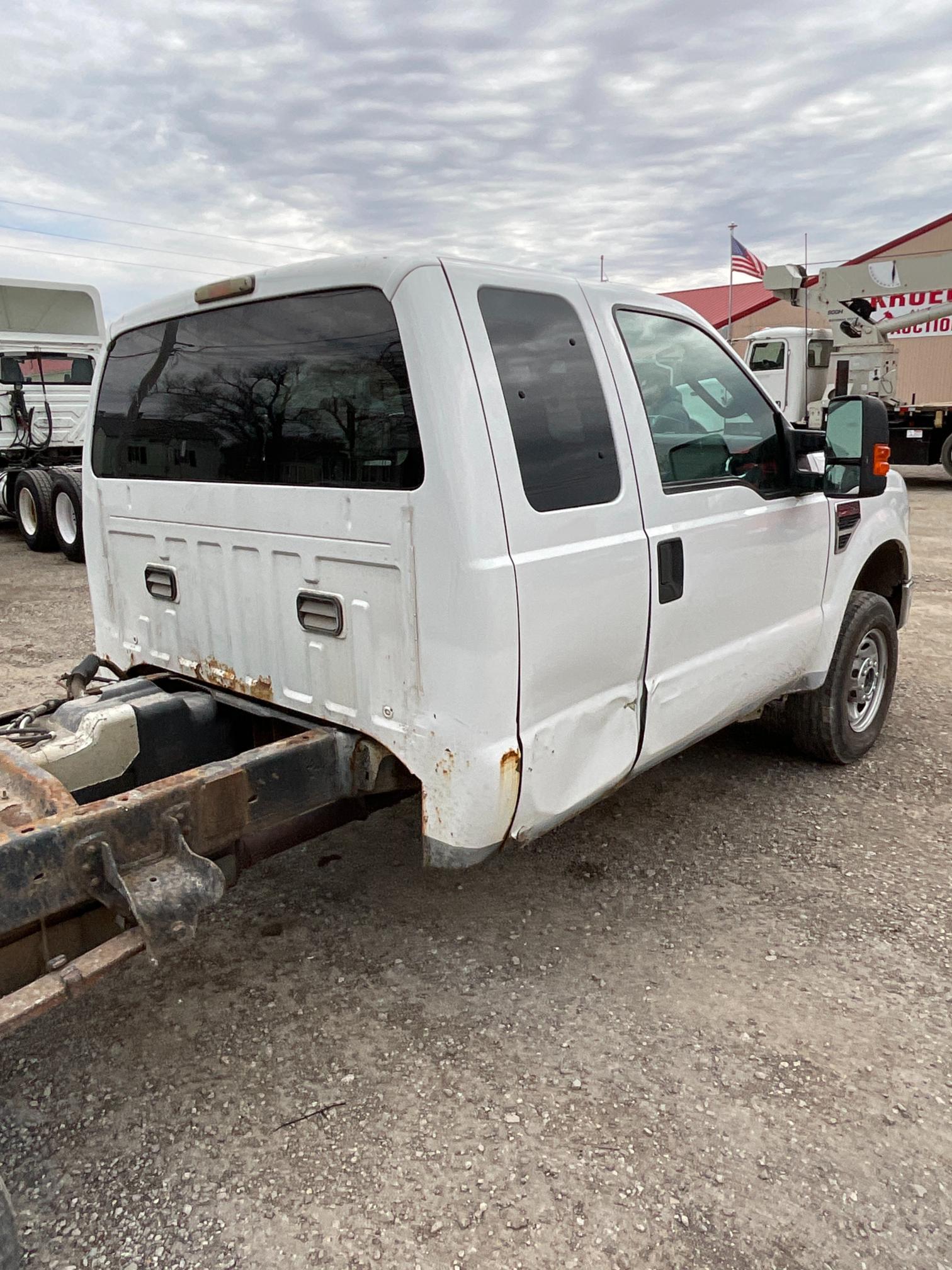 2010 Ford F250 Cab & Chassis