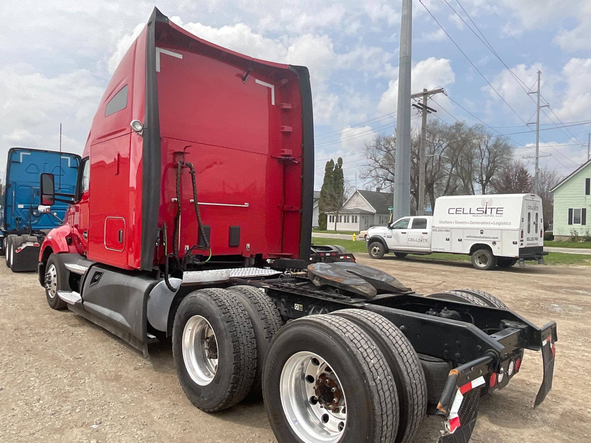 2019 Kenworth T680 Sleeper