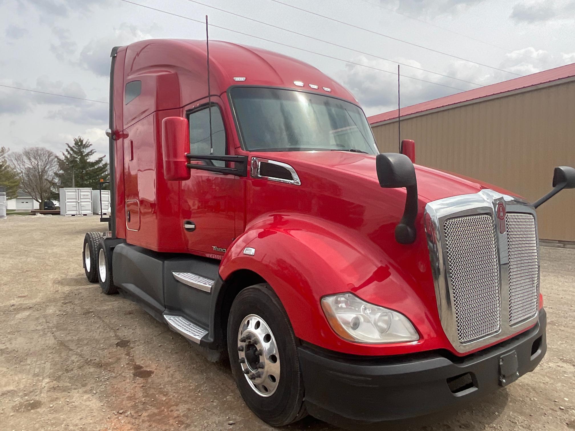 2019 Kenworth T680 Sleeper