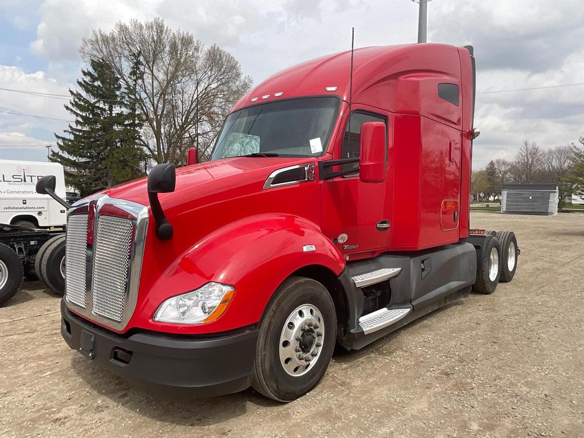 2019 Kenworth T680 Sleeper