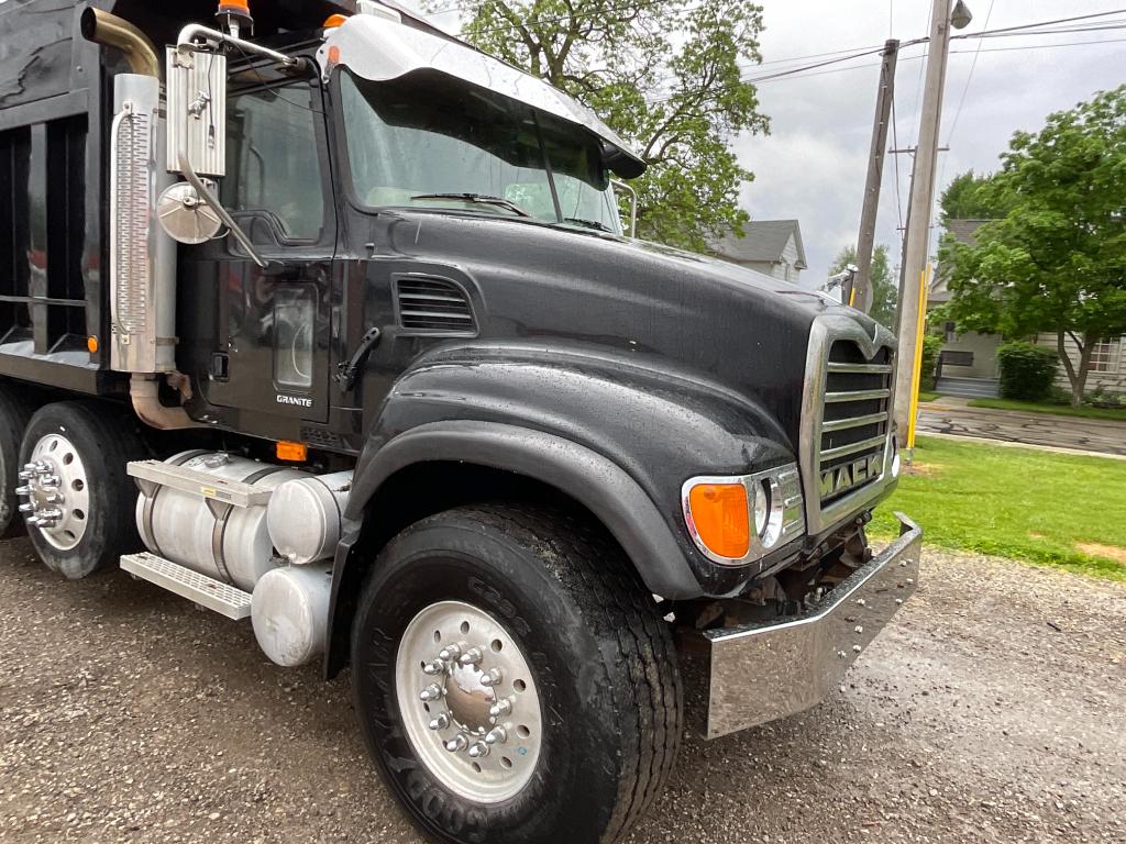 2005 Mack CV713 Dump Truck