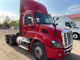 2018 Freightliner CA113 Day Cab