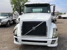 2006 Volvo VNL Day Cab