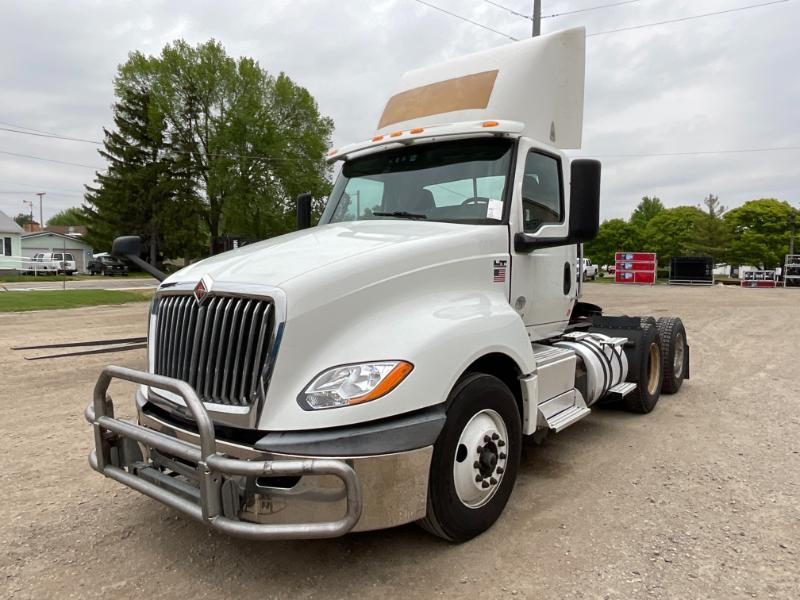 2018 International LT625 Day Cab