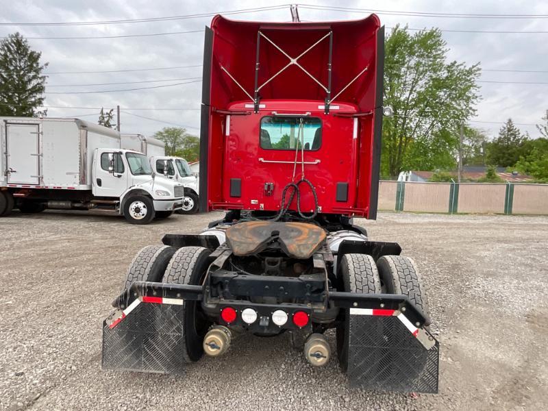 2019 Kenworth T600 Daycab