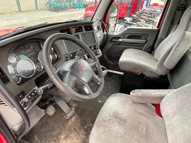 2019 Kenworth T600 Daycab