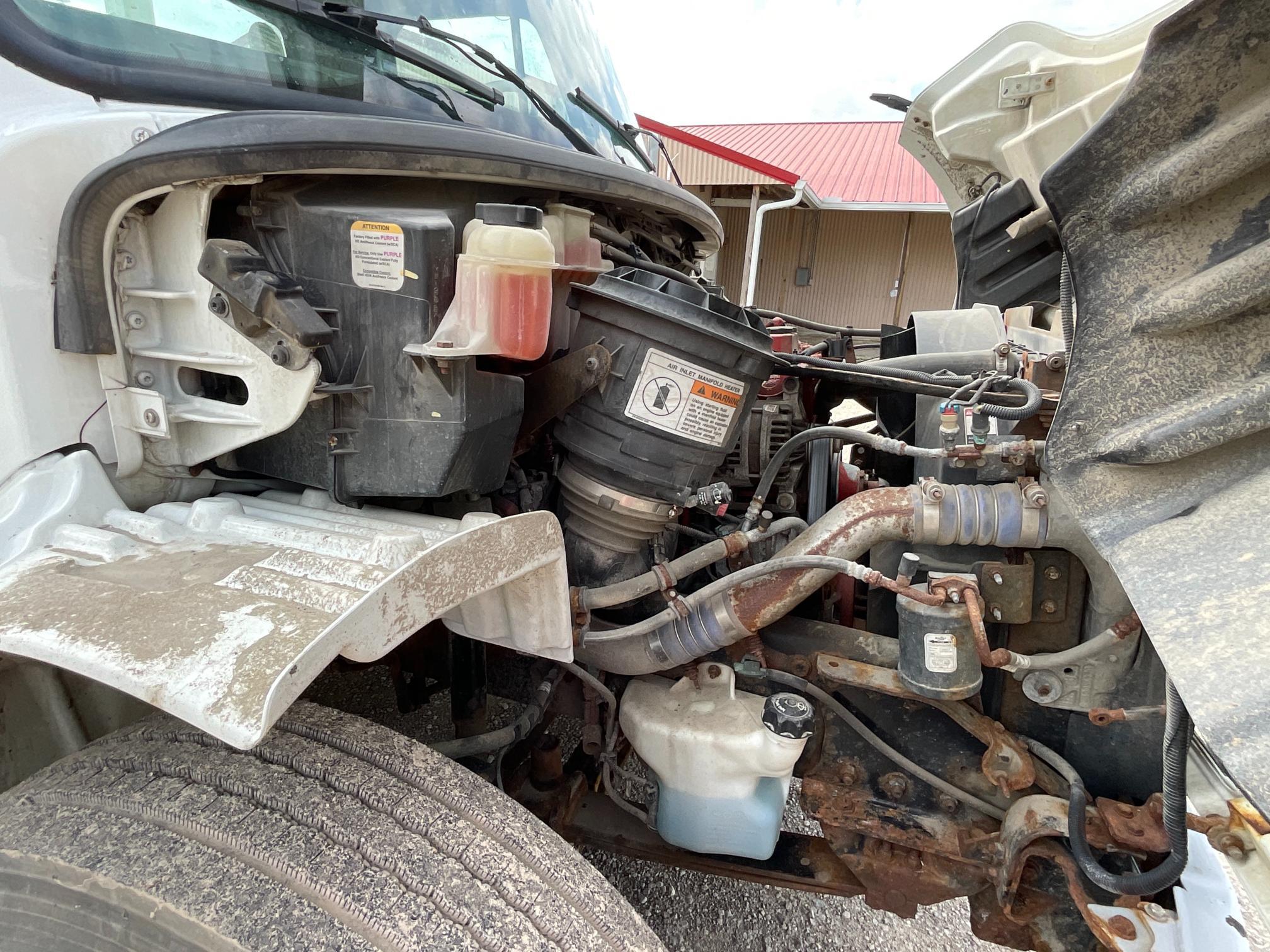 2014 Freightliner M2106 Bucket Truck