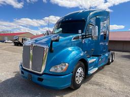 2022 Kenworth T680 Sleeper