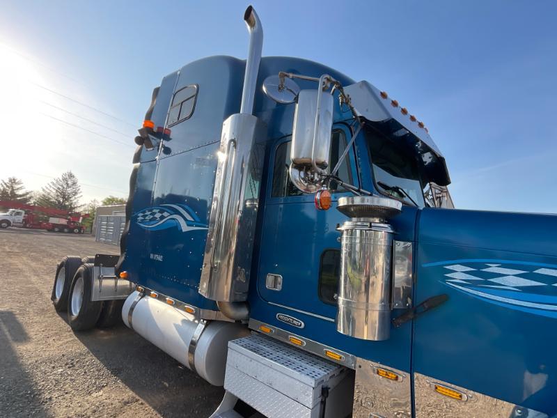 1997 Freightliner FL120 Sleeper