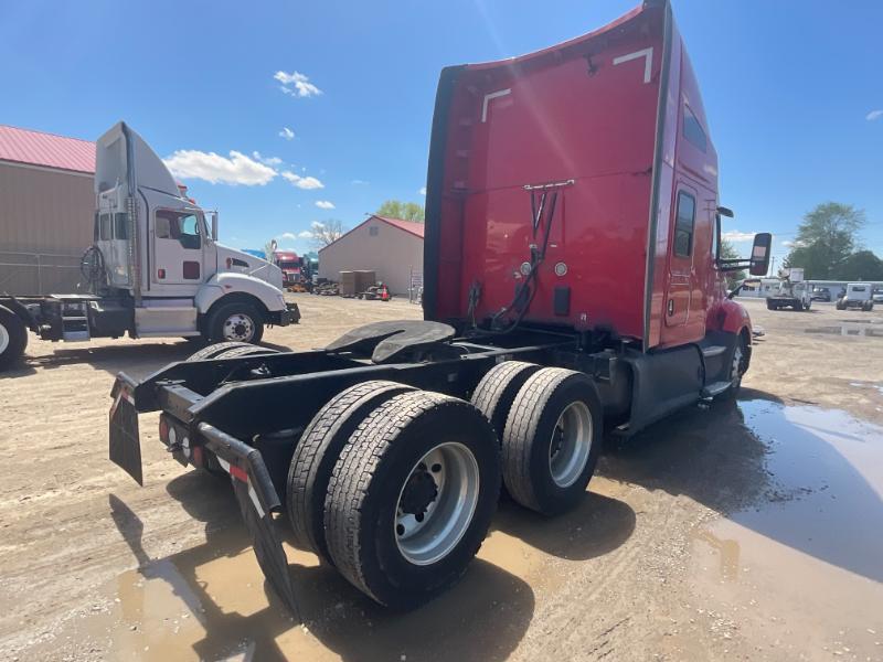 2019 Kenworth T680 Sleeper