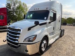 2019 Freightliner Cascadia Sleeper