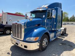 2013 Peterbilt 384 Sleeper