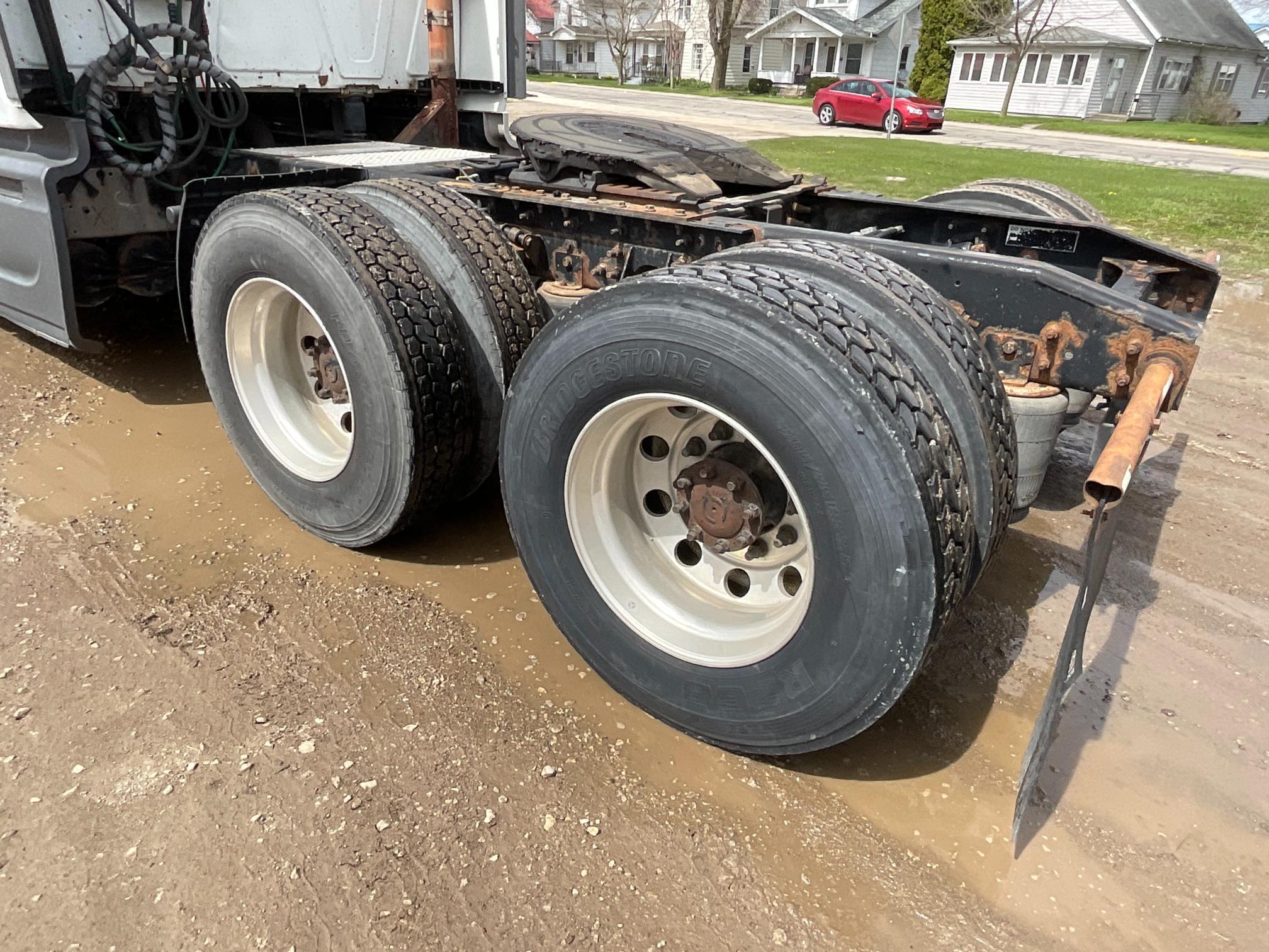 2010 International Prostar Sleeper