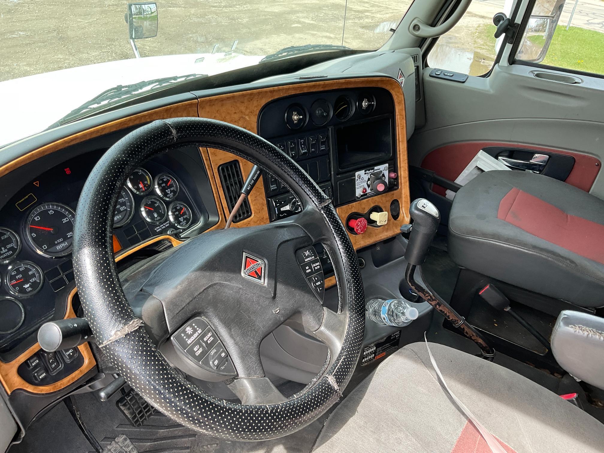 2010 International Prostar Sleeper