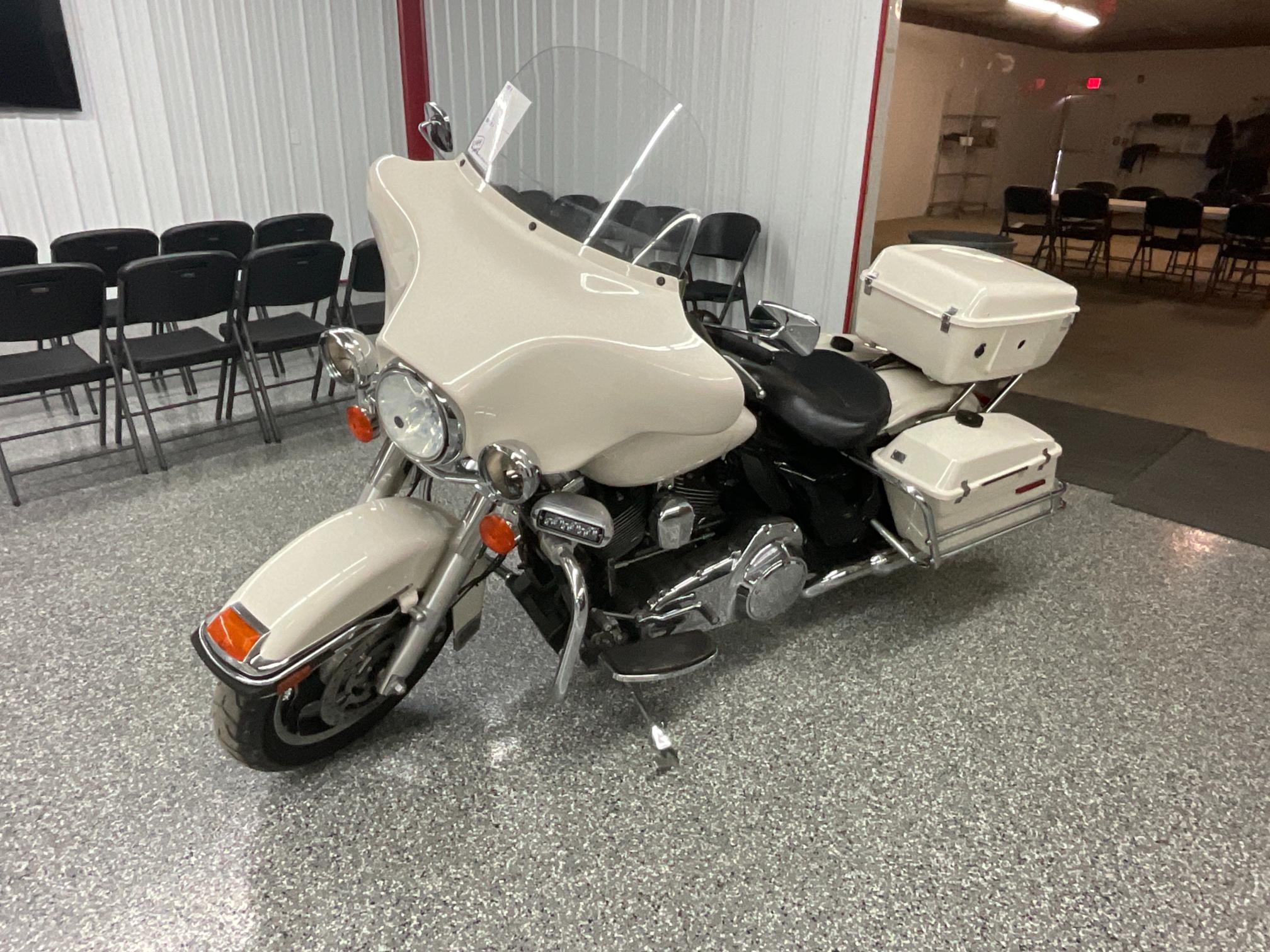 2011 Harley Davison Electra Glide Standard Police