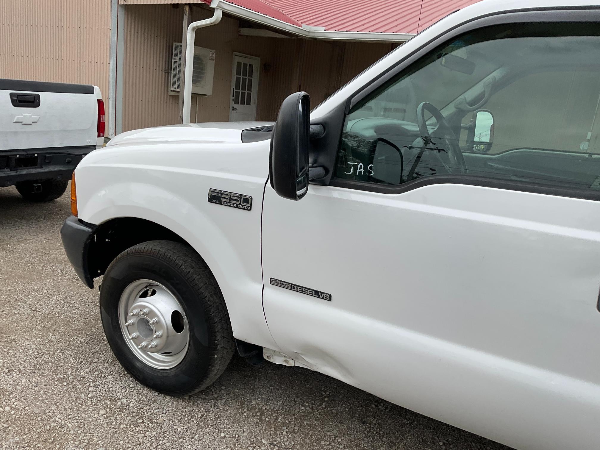 2001 Ford F350 Utility