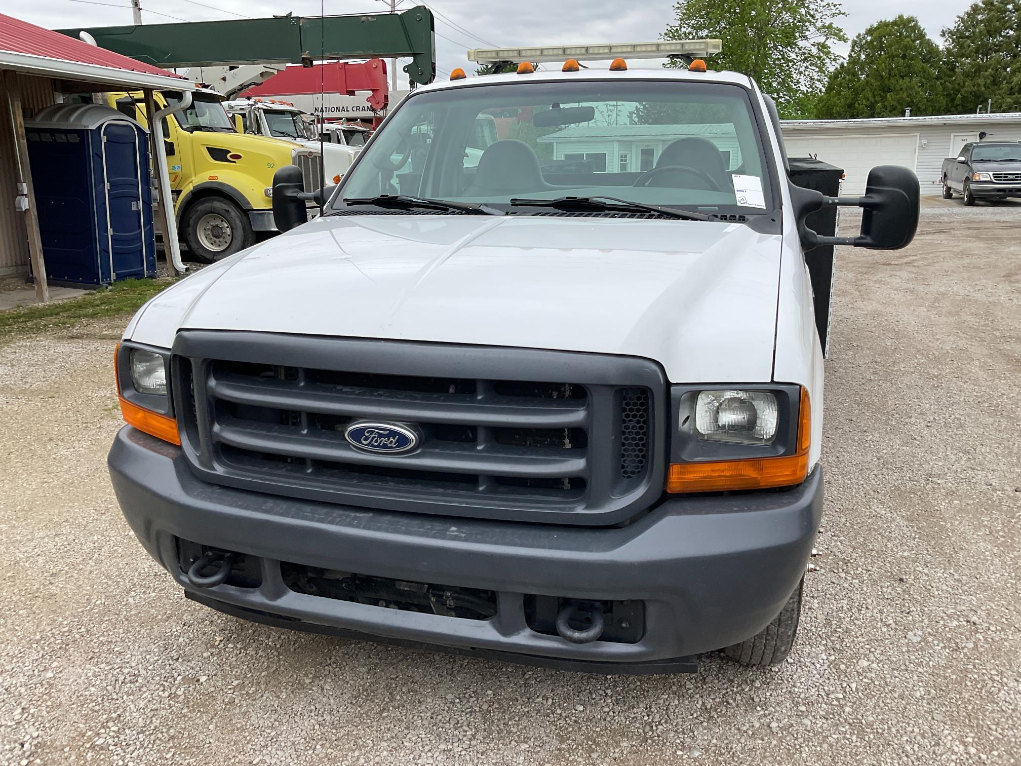 2001 Ford F350 Utility