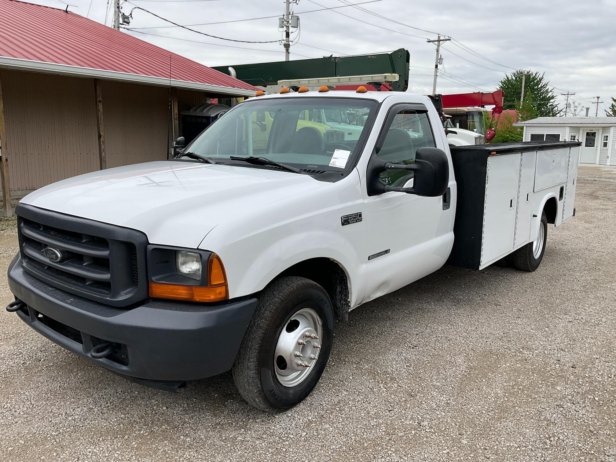 2001 Ford F350 Utility