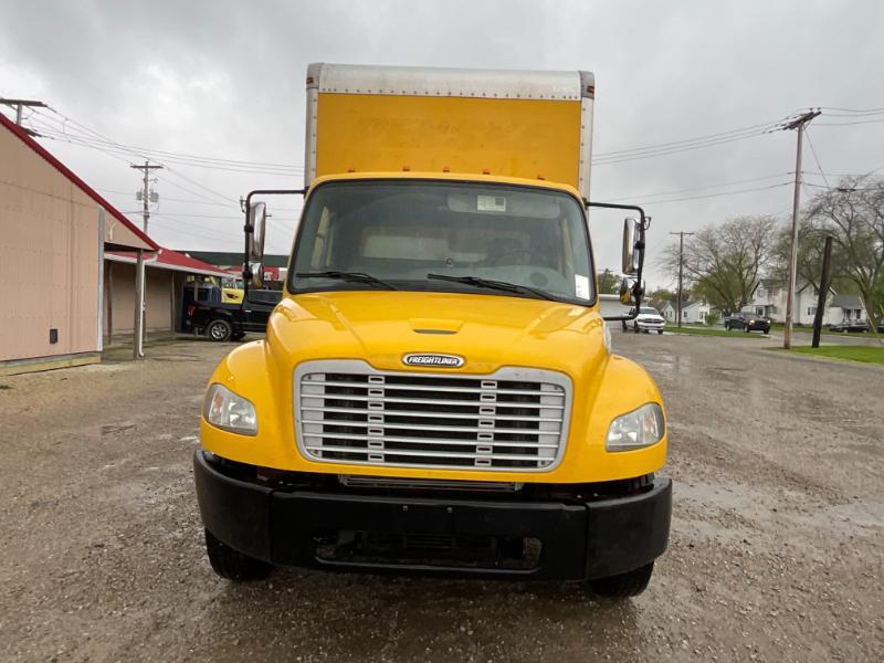 2013 Freightliner M2106 Box Truck