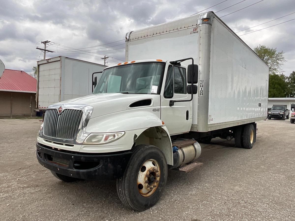 2016 International 4300 Box Truck