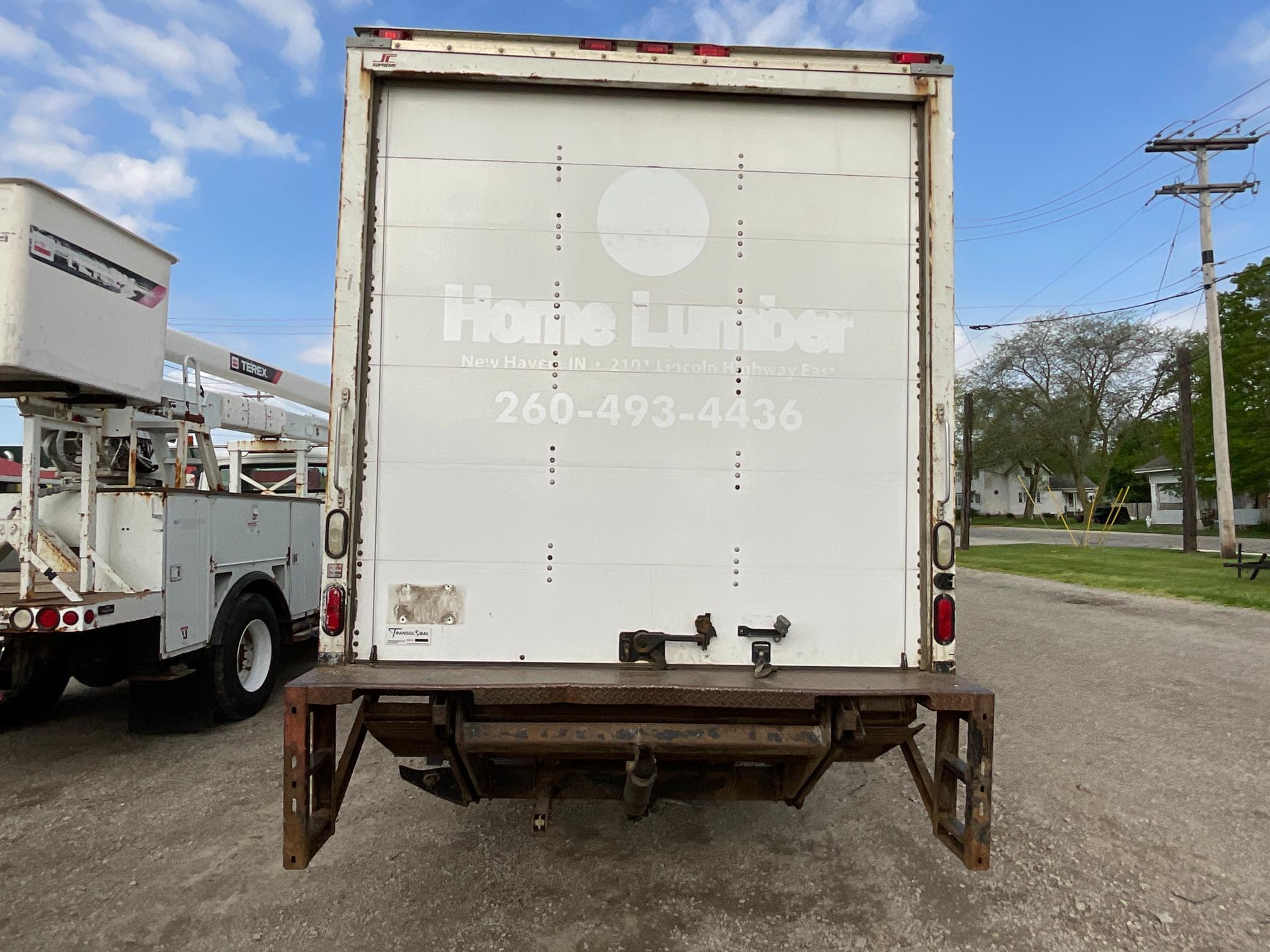 2012 Hino 258 Box Truck