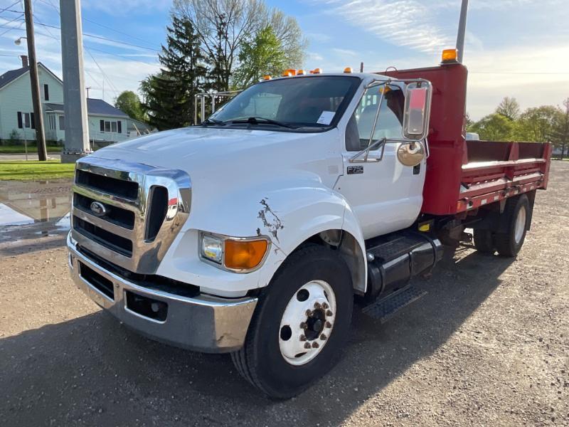 2011 Ford F750 Landscape Dump Truck