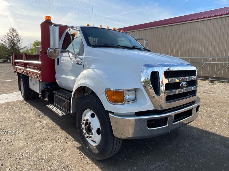 2011 Ford F750 Landscape Dump Truck