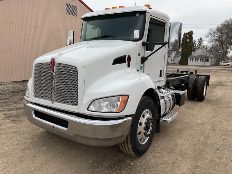 2017 Kenworth T300 Cab & Chassis