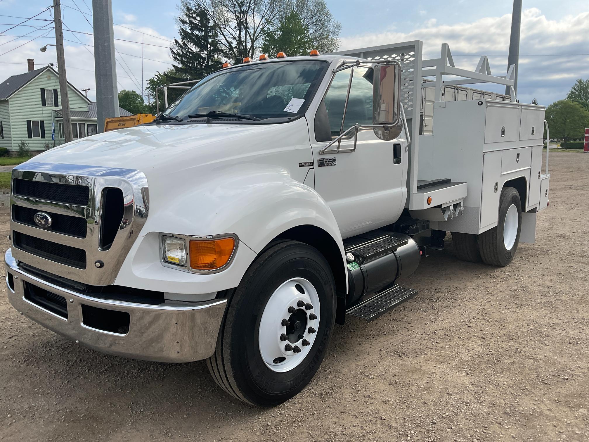 2015 Ford F650 Utility