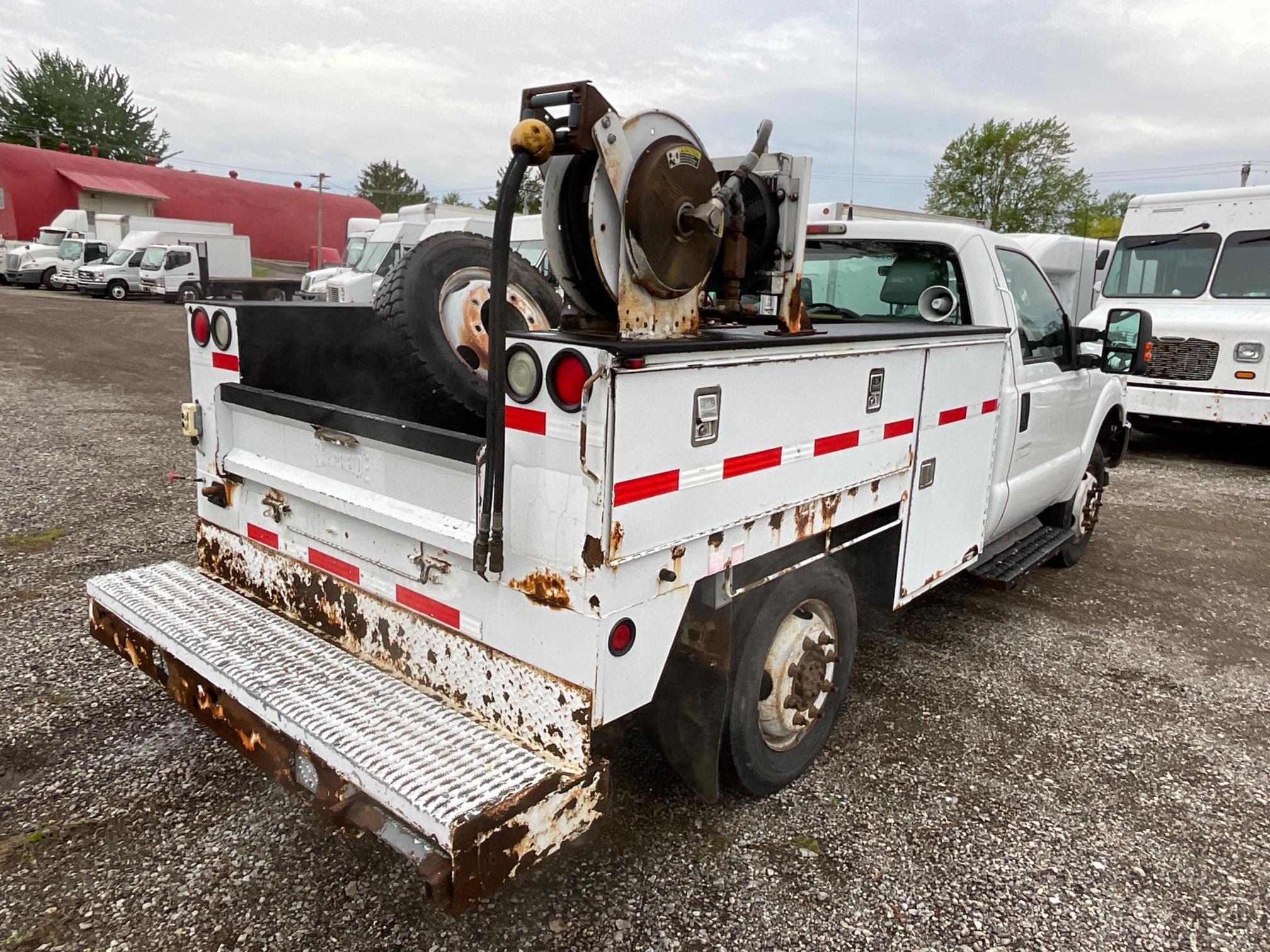 2011 Ford F350 Utility