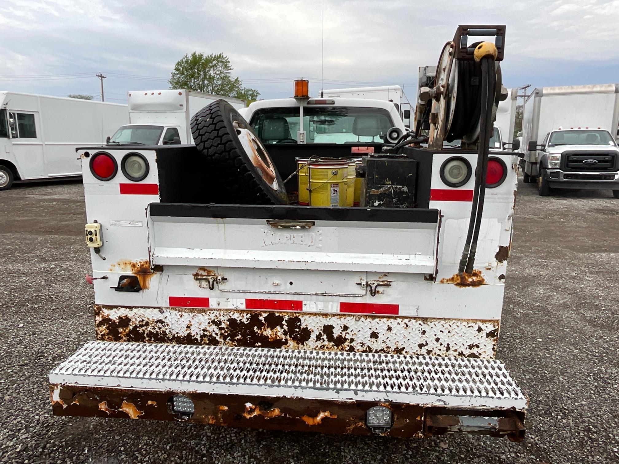 2011 Ford F350 Utility