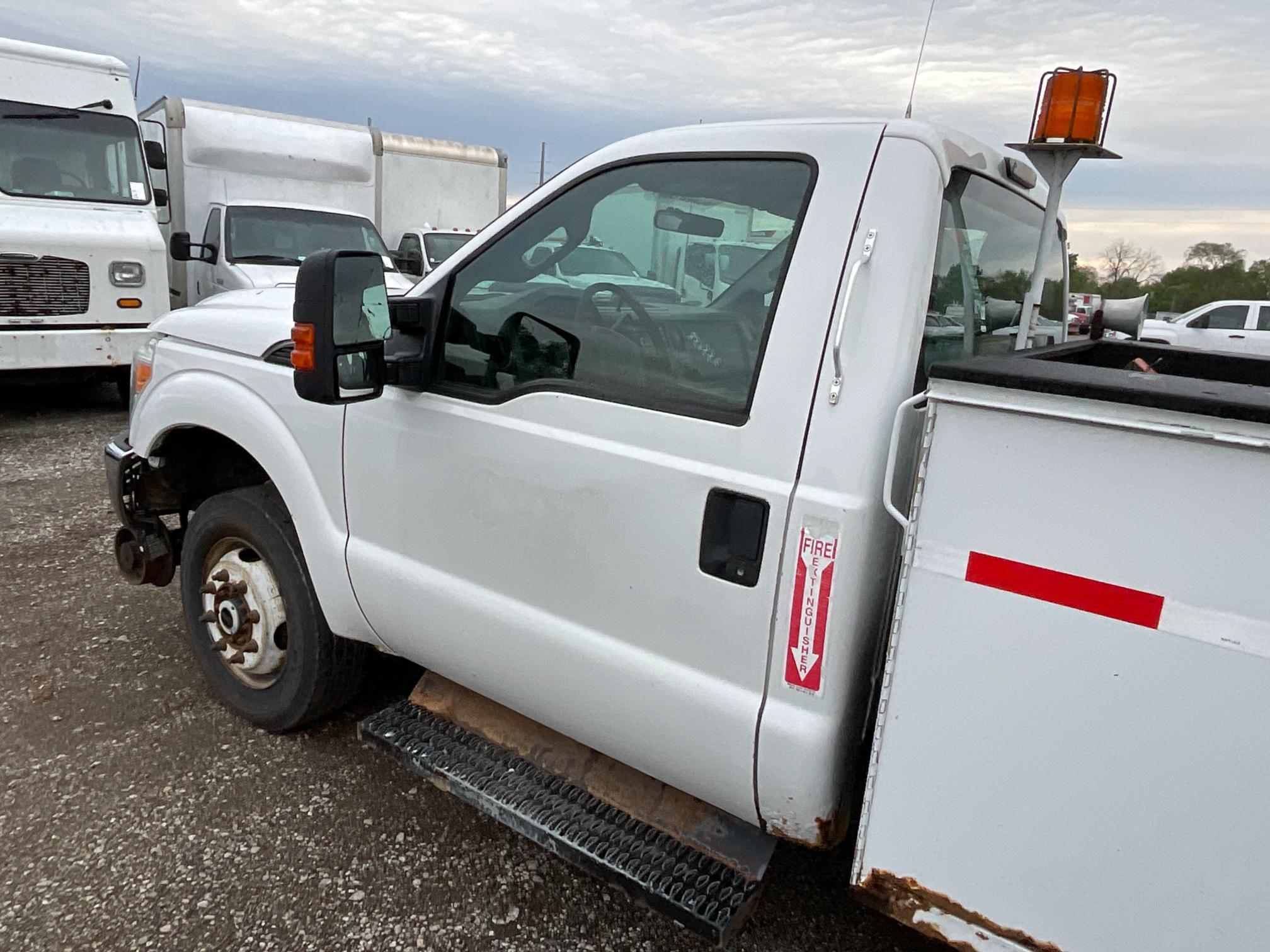 2011 Ford F350 Utility