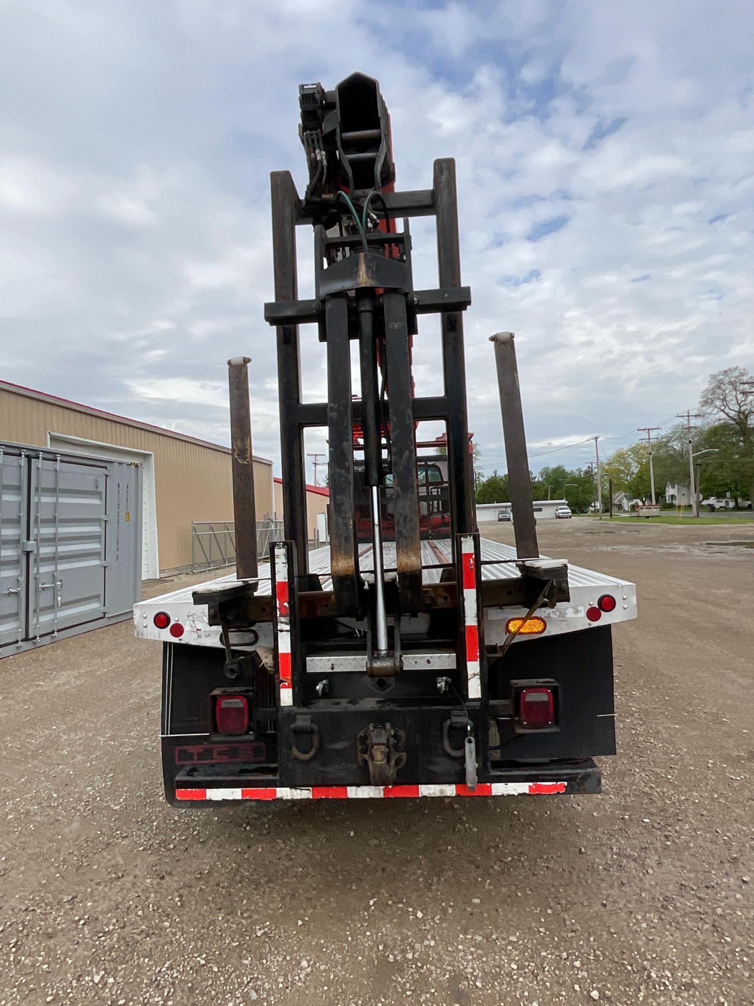 2004 Sterling LT9500 Drywall Crane