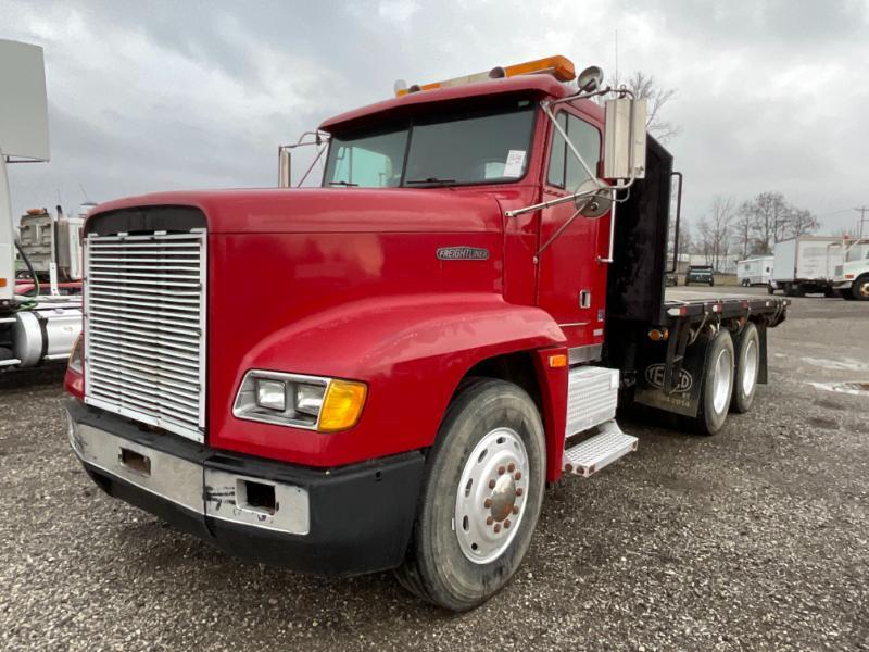 1990 Freightliner Flatbed