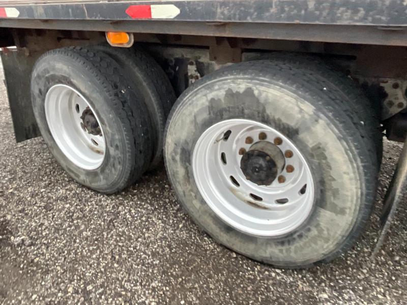 1990 Freightliner Flatbed