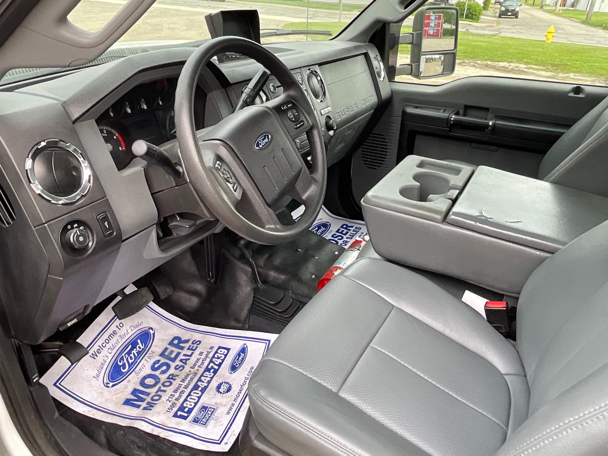 2013 Ford F550 Service Truck