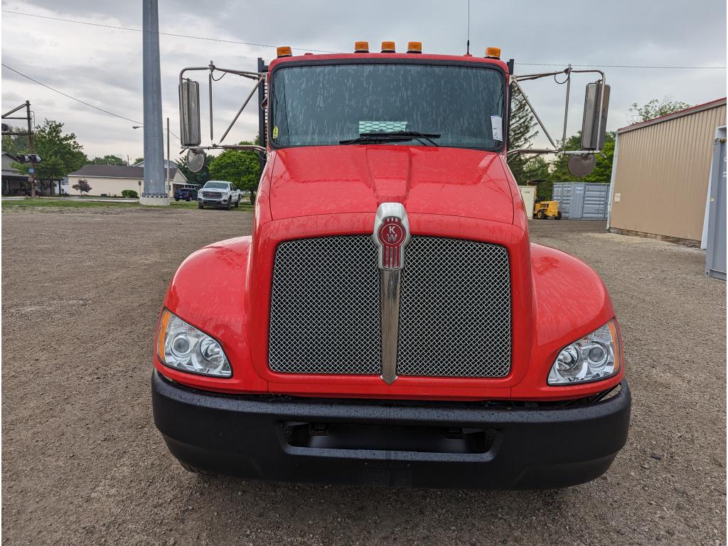 2016 Kenworth T370 Flatbed