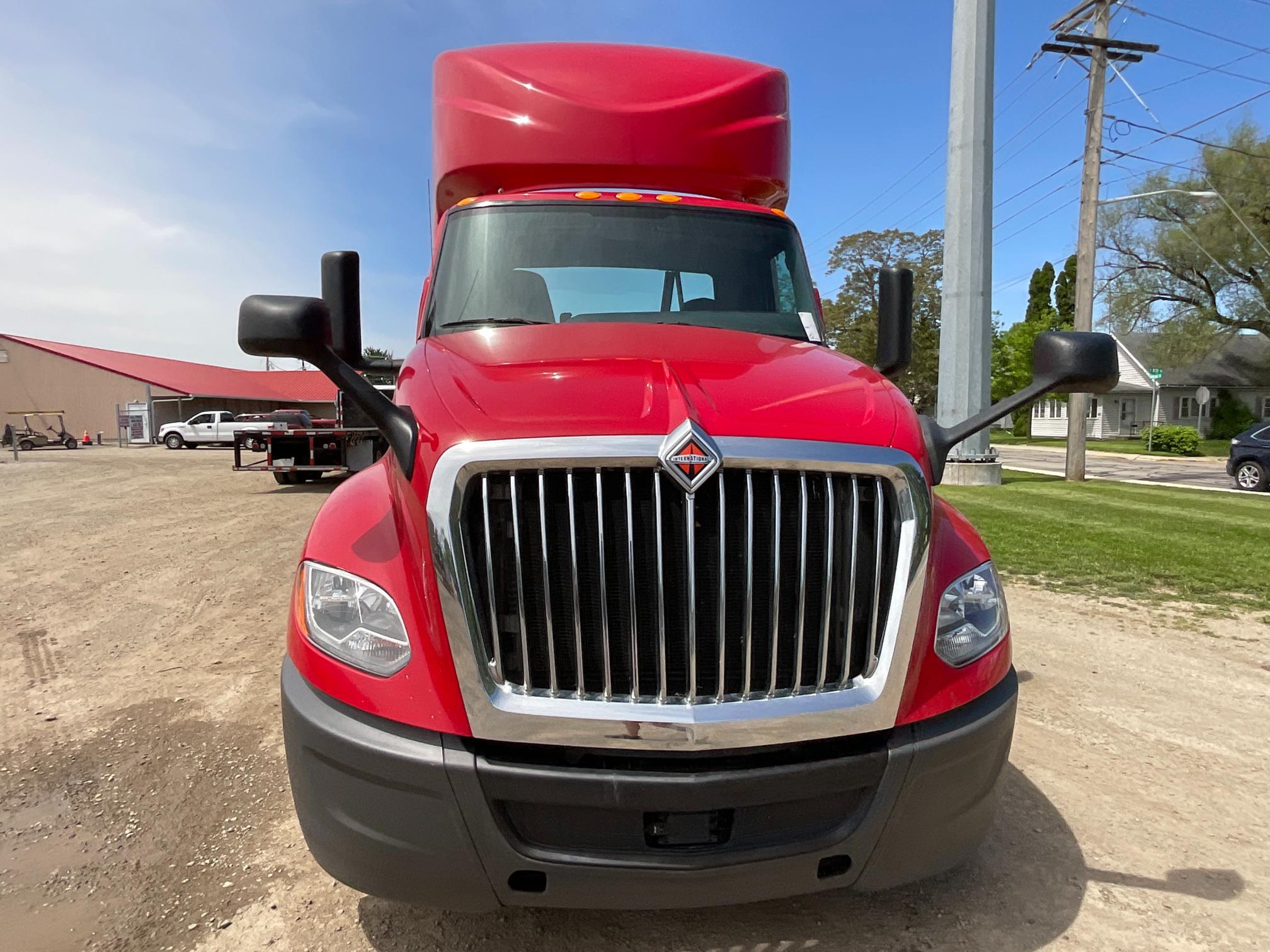 2019 International LT625 Day Cab