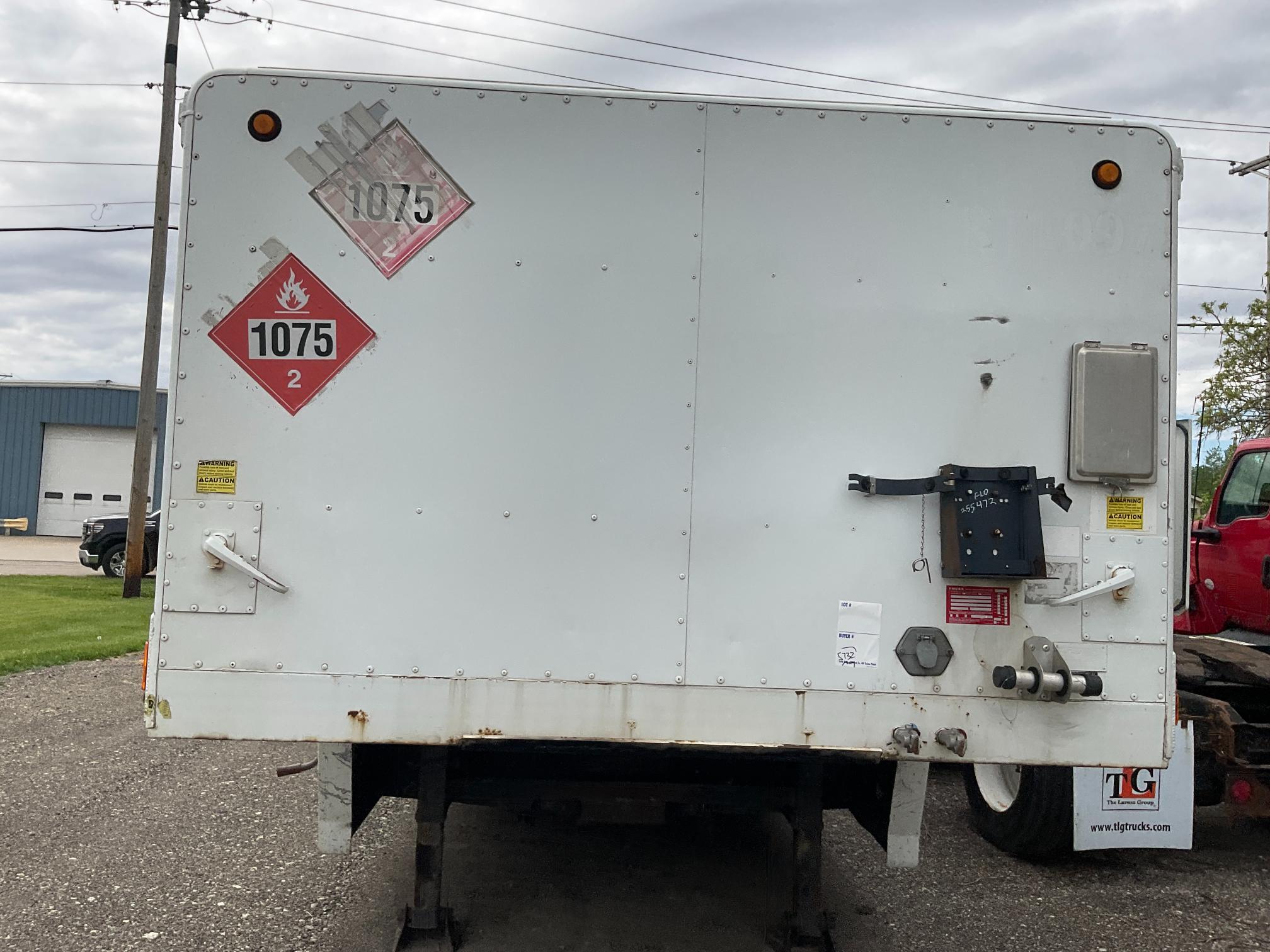 1985 CEN LP Tank Delivery Trailer