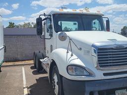 offsite - 2006 Freightliner M2 Day Cab