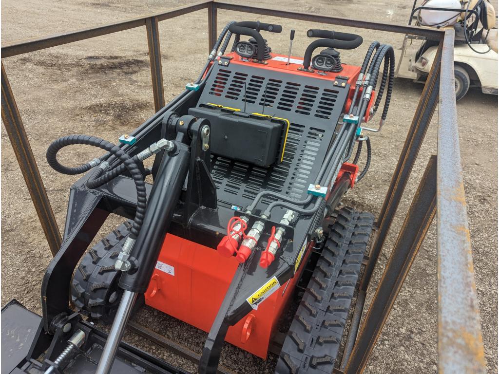 AGT LRT23 Mini Skid Steer