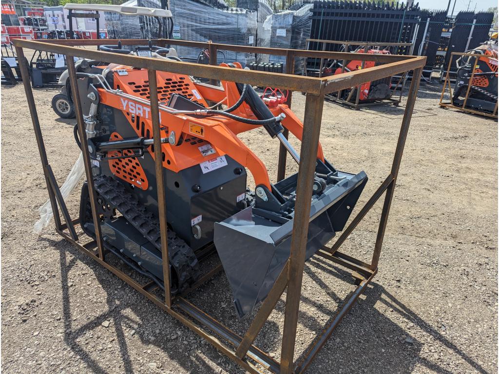 AGT YSRT14 Mini Skid Steer