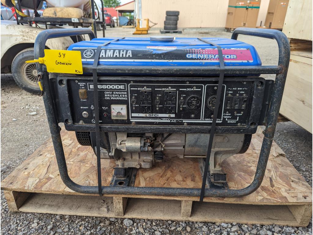 Yamaha Generator EF6600 DE  6000 WATT 12 HP OHV 4-stroke single cyl. Engine RUNS WORKS