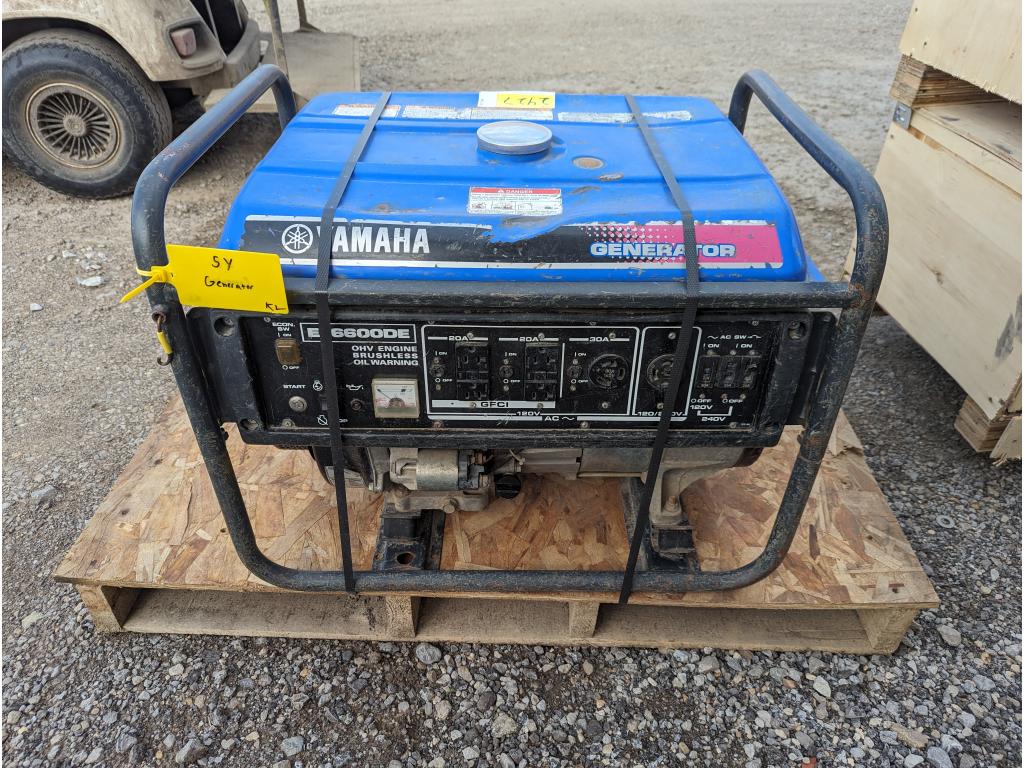 Yamaha Generator EF6600 DE  6000 WATT 12 HP OHV 4-stroke single cyl. Engine RUNS WORKS