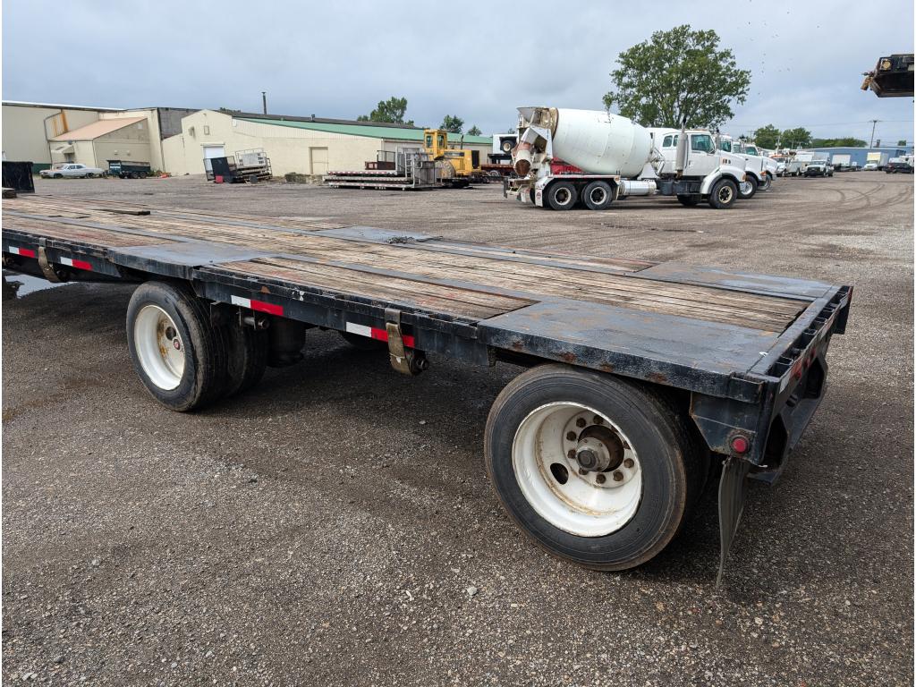 1995 Fontaine Step Deck Trailer