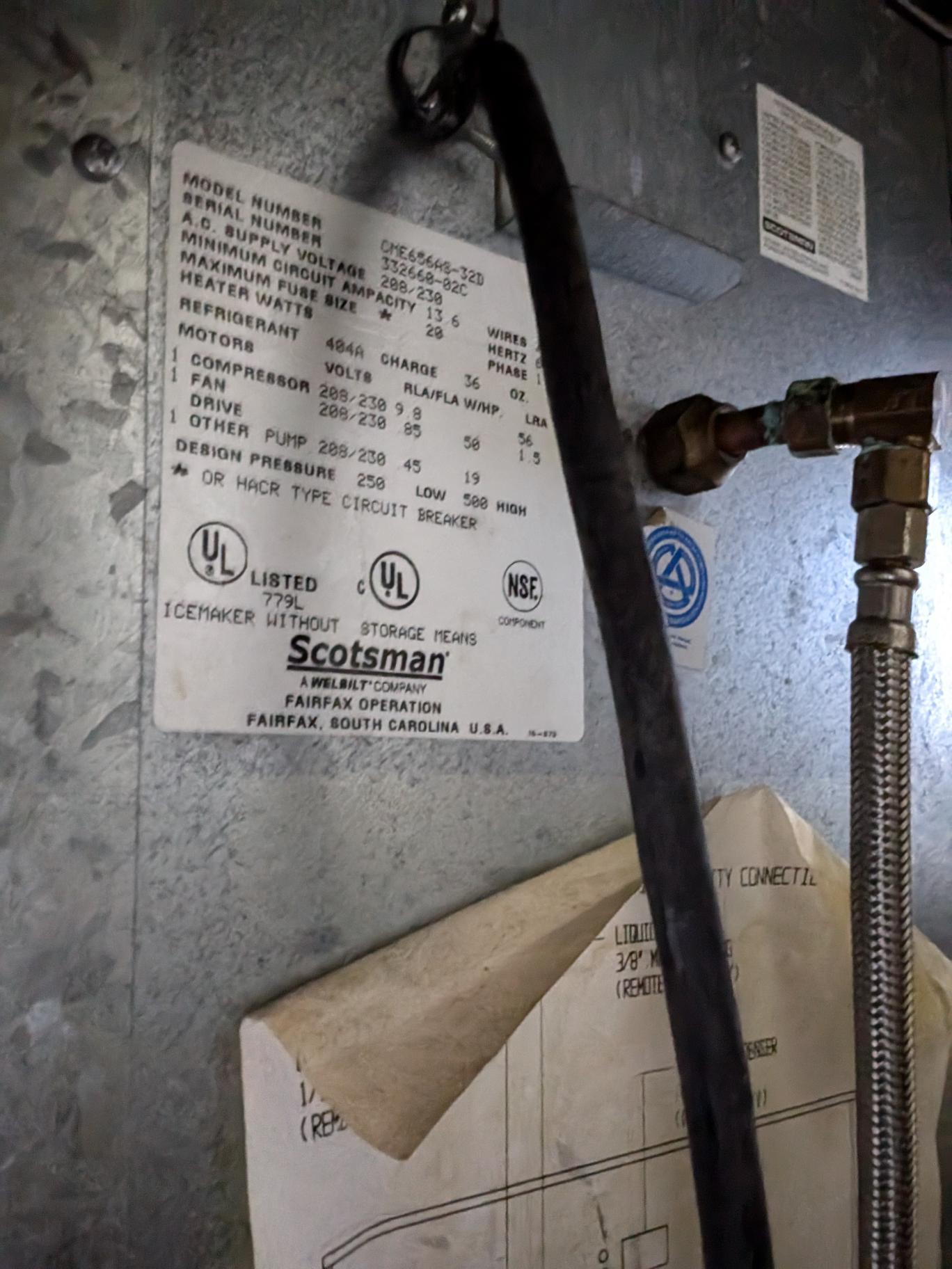 Scotsman CME656AS-32D Ice Maker