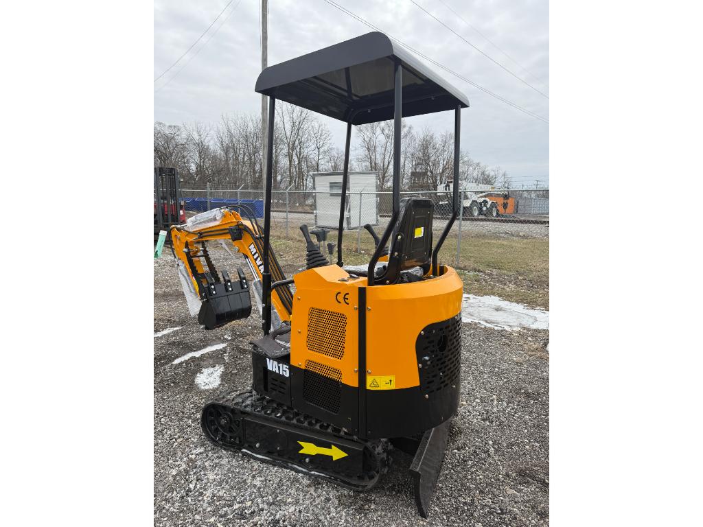 Miva VA15 Mini Excavator W/ Mechanical Thumb