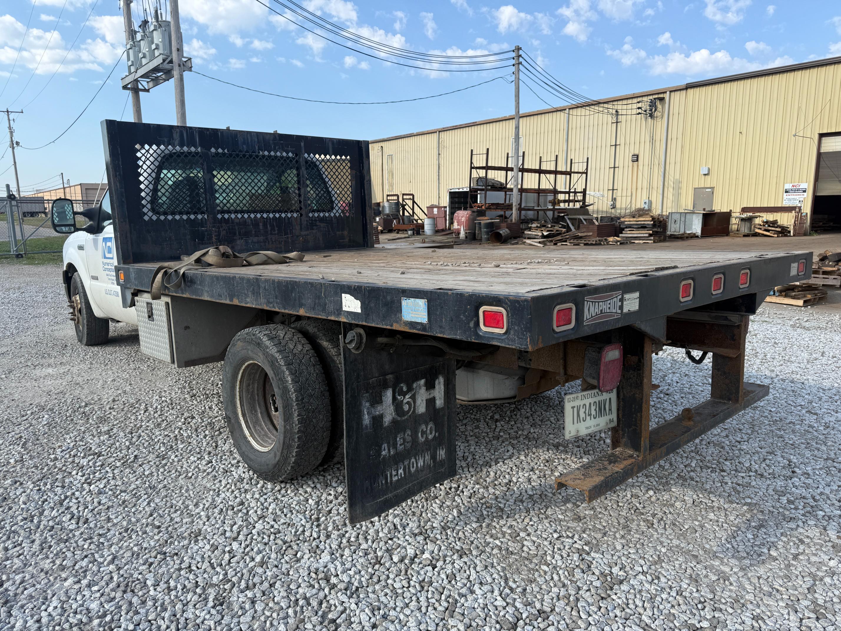 2005 Ford F350 Flatbed